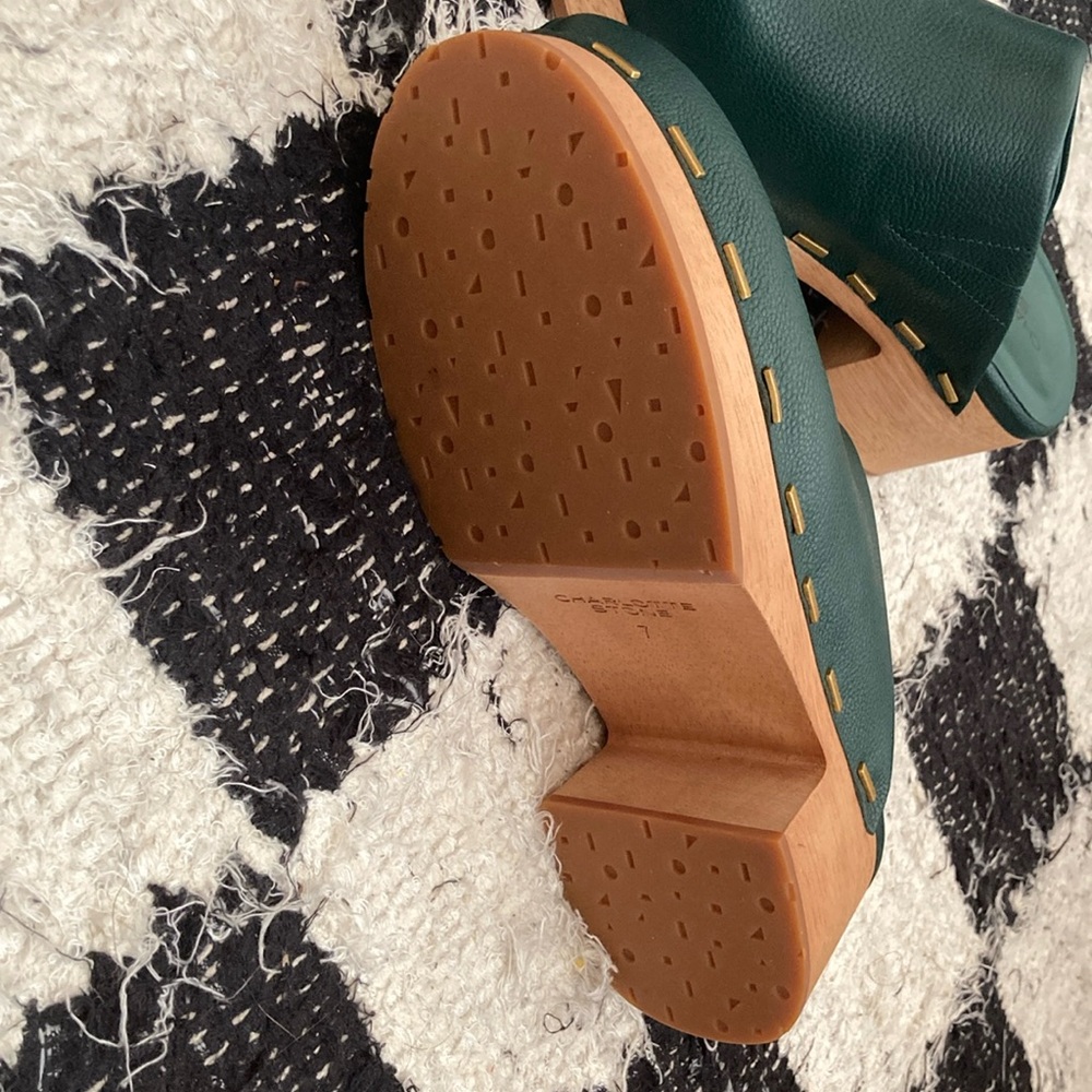 Charlotte Stone Stacey Clogs in Emerald Green Never Worn size 7 - Picture 2 of 8